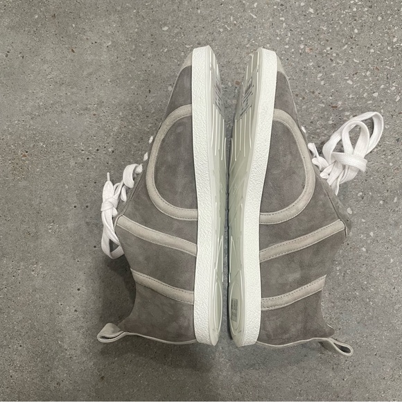 NEW Totême Debossed-Monogram Detail Low-Top Sneakers womens EU40 - Picture 4 of 8